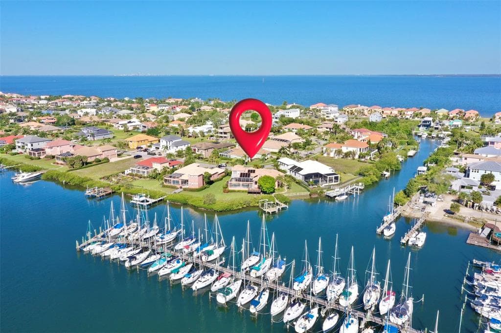 6447 RUBIA CIRCLE APOLLO BEACH, FL 33572