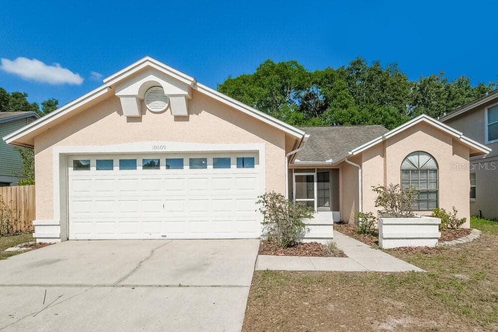 10809 KENBROOK DRIVE RIVERVIEW, FL 33578