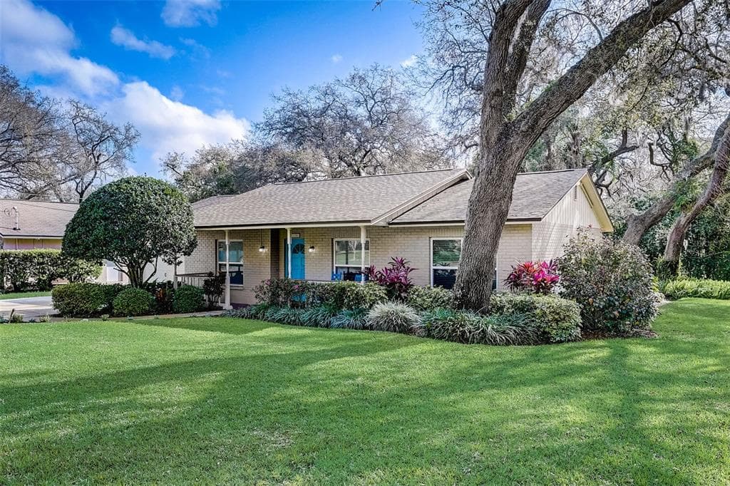 12201 N 53RD STREET TEMPLE TERRACE, FL 33617