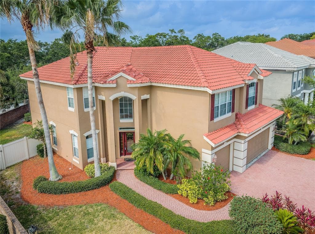2370 MESSENGER CIRCLE SAFETY HARBOR, FL 34695