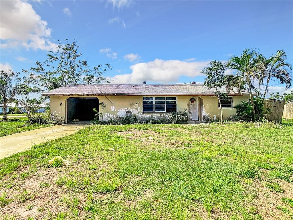 404 CITRUS AVENUE NOKOMIS, FL 34275