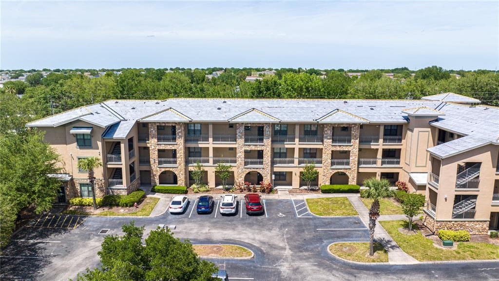 902 CHARO PARKWAY UNIT 614 DAVENPORT, FL 33897