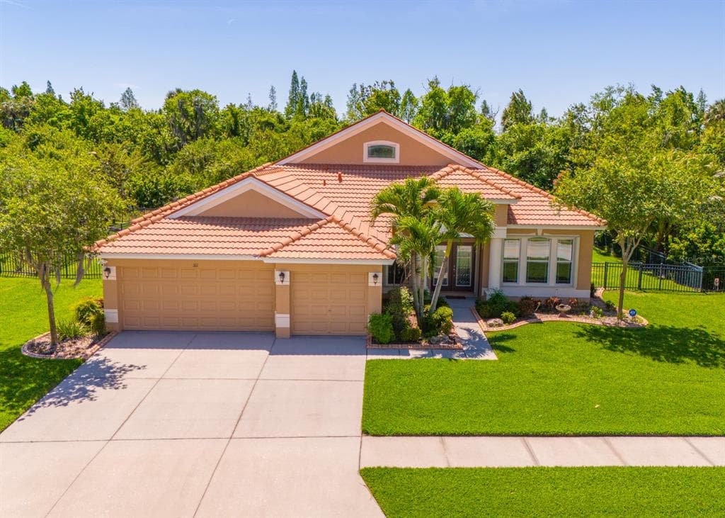 311 ROYAL BONNET DRIVE APOLLO BEACH, FL 33572