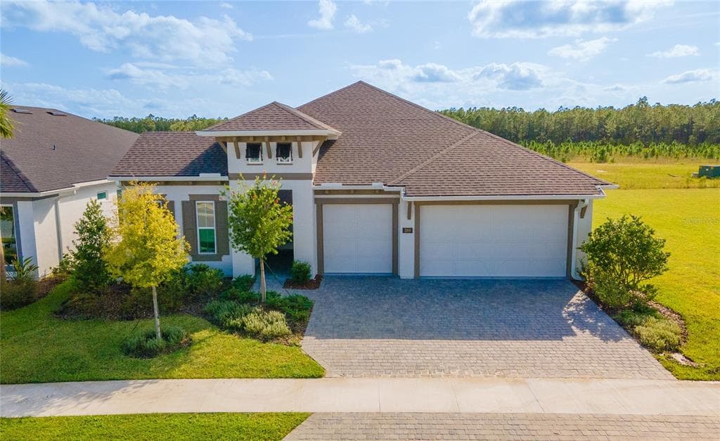 389 MOSAIC BOULEVARD DAYTONA BEACH, FL 32124