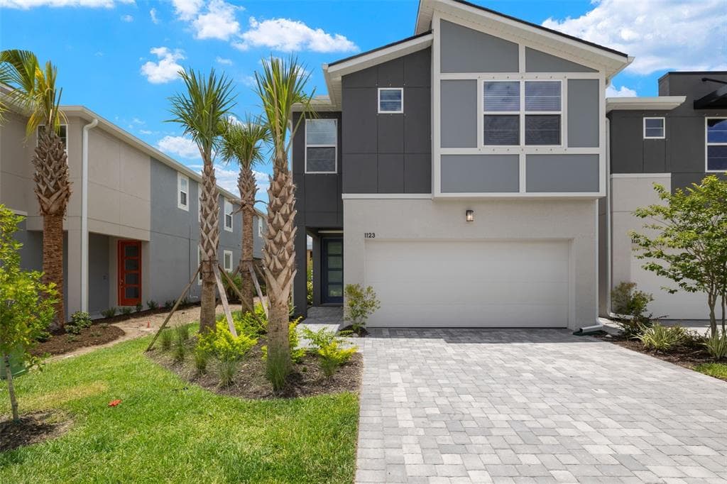1123 CREEK VALLEY COURT BRANDON, FL 33511