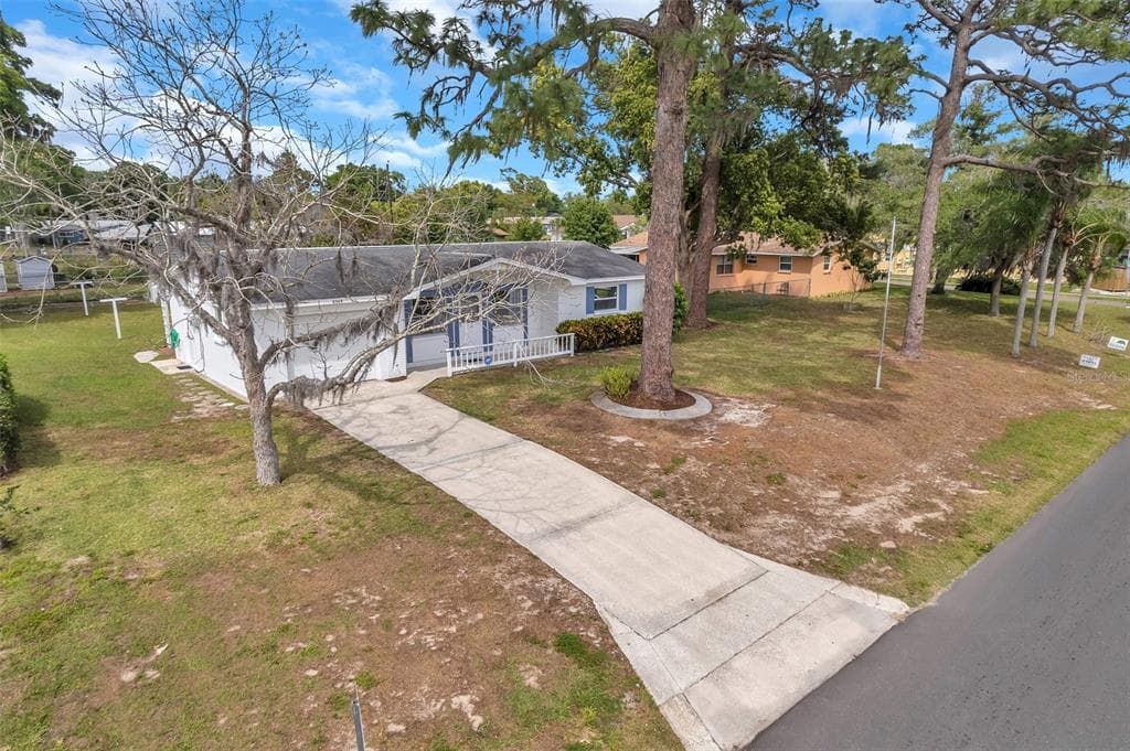 6349 ILLINOIS AVENUE NEW PORT RICHEY, FL 34653