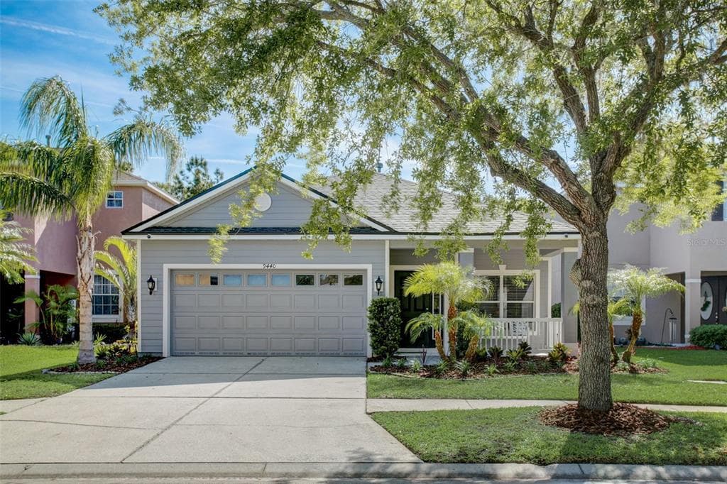 9440 LEATHERWOOD AVENUE TAMPA, FL 33647