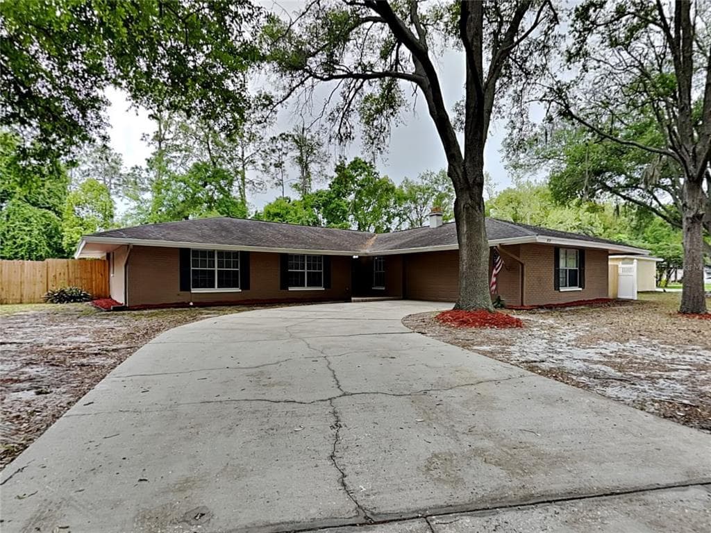 14314 RAVENWOOD LANE TAMPA, FL 33618