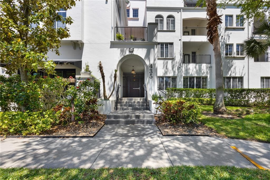 435 S OREGON AVENUE UNIT 204