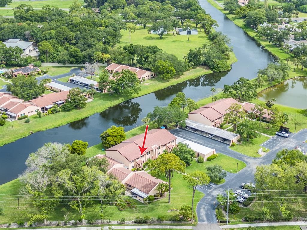 9543 86TH AVENUE UNIT 9543 SEMINOLE, FL 33777