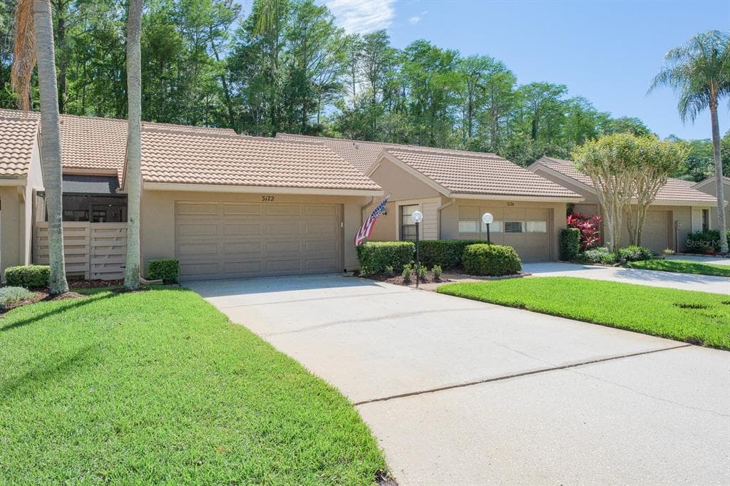 3172 WINDMOOR DRIVE N PALM HARBOR, FL 34685
