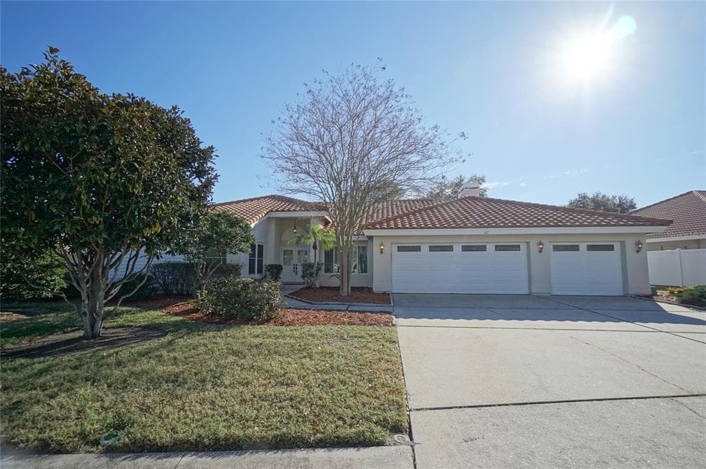 167 WOODCREEK DRIVE W SAFETY HARBOR, FL 34695