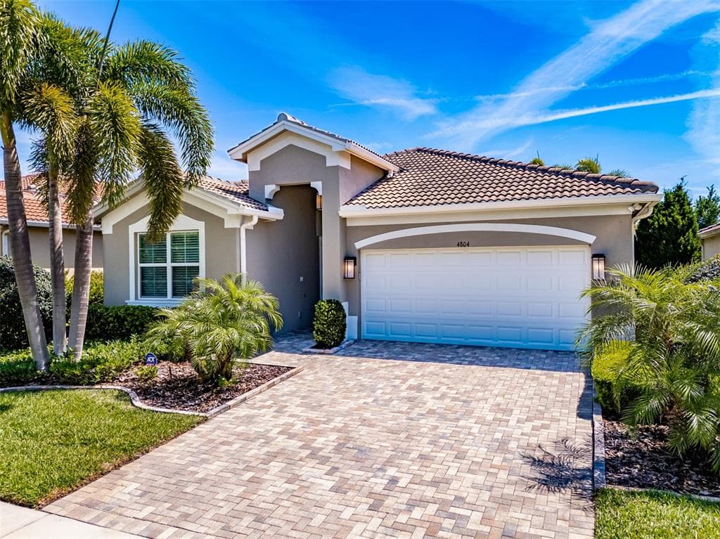 4804 GRAND BANKS DRIVE WIMAUMA, FL 33598