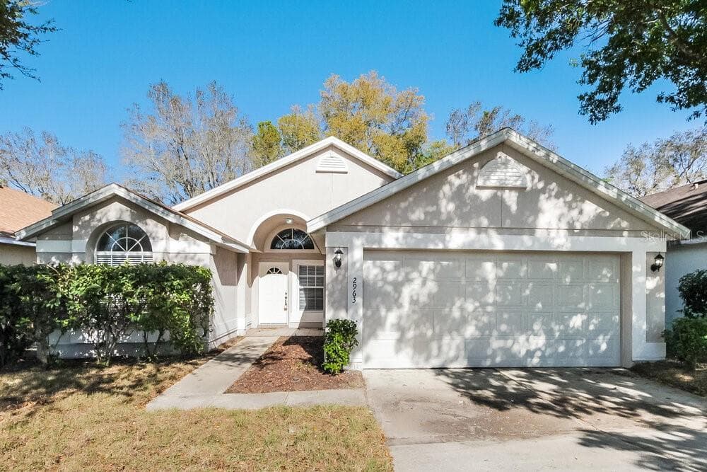 2963 SABEL OAK PLACE OVIEDO, FL 32765