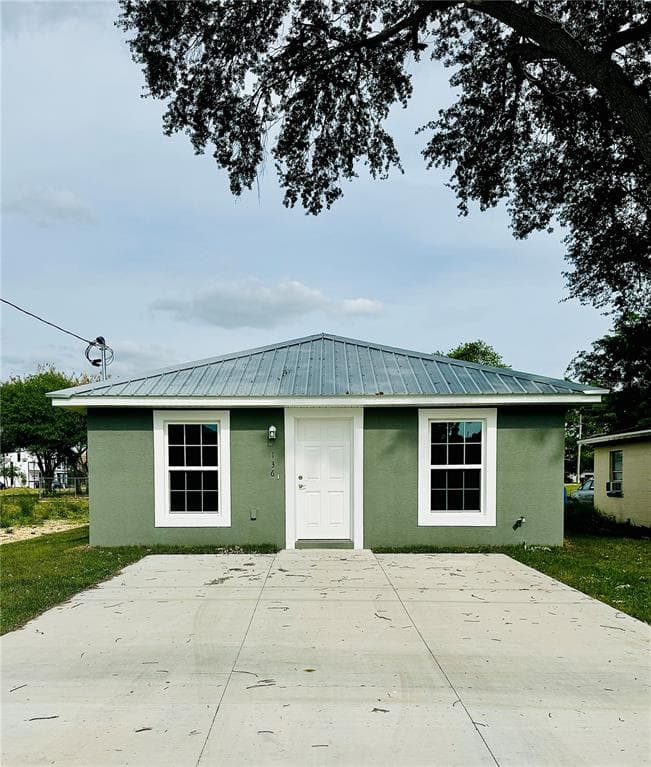 136 E STREET LAKE WALES, FL 33853