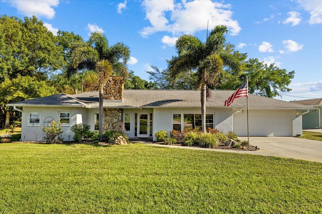 303 SOMERSET AVENUE SARASOTA, FL 34243
