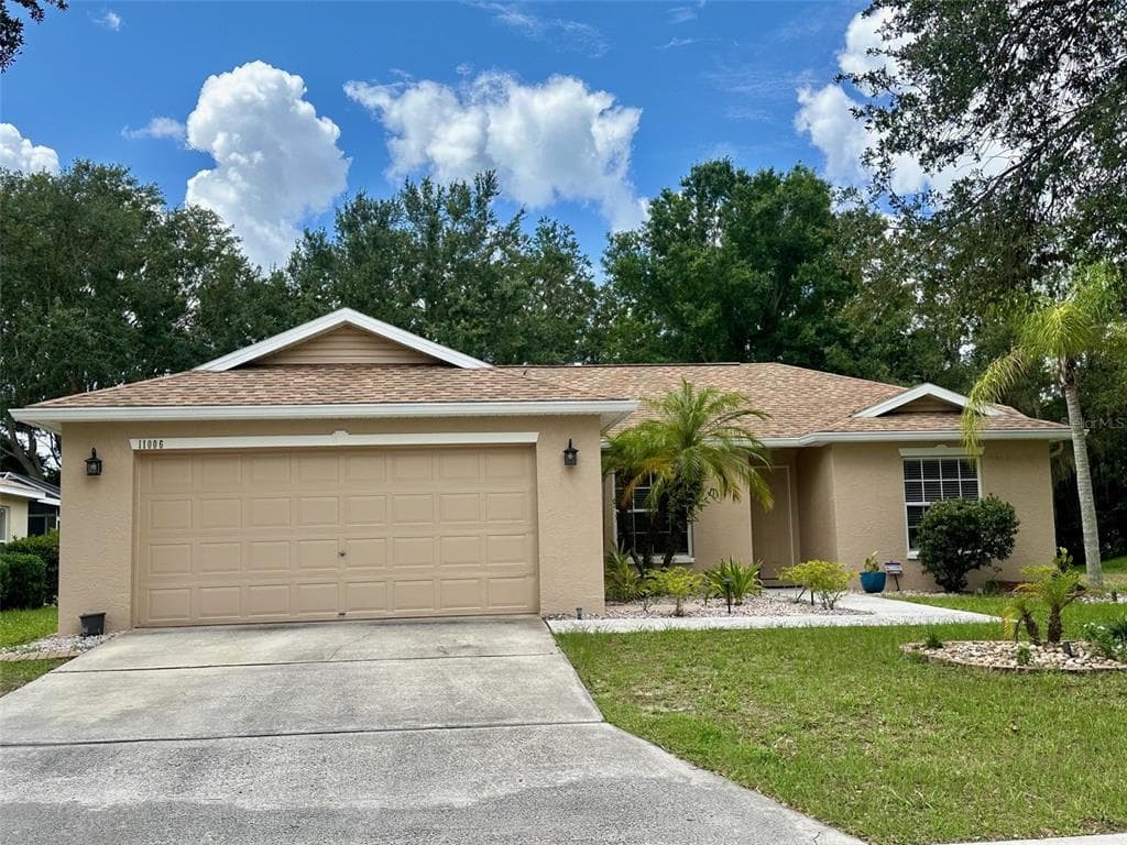 11006 4TH AVENUE E BRADENTON, FL 34212