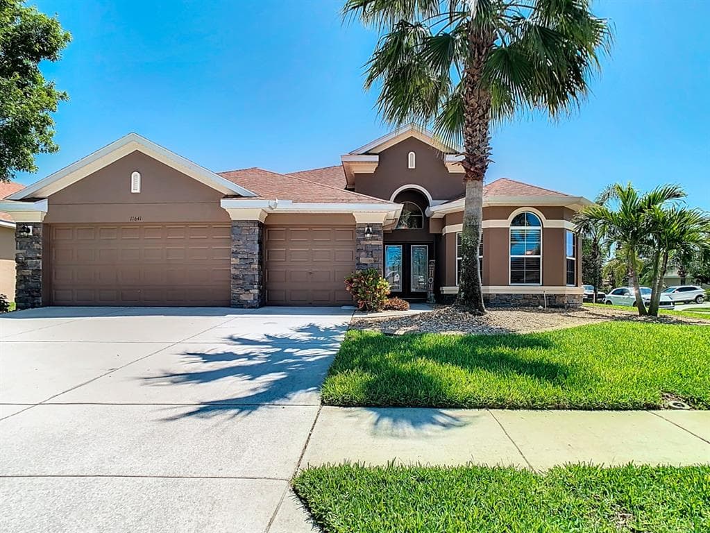 11641 BIDDEFORD PLACE NEW PORT RICHEY, FL 34654