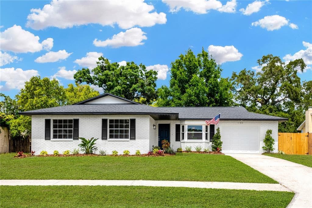 11208 MONDALE AVENUE SEFFNER, FL 33584