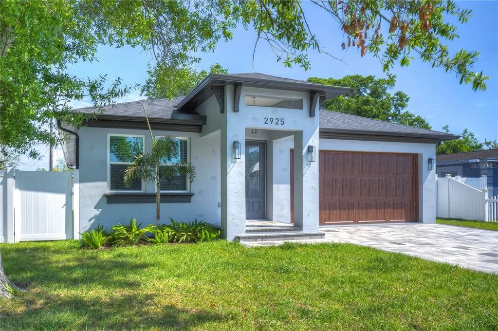 2925 W DEWEY STREET TAMPA, FL 33607