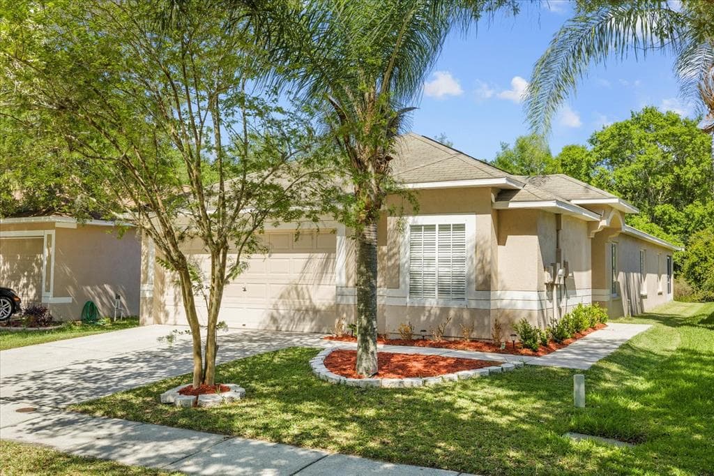 18213 PORTSIDE STREET TAMPA, FL 33647