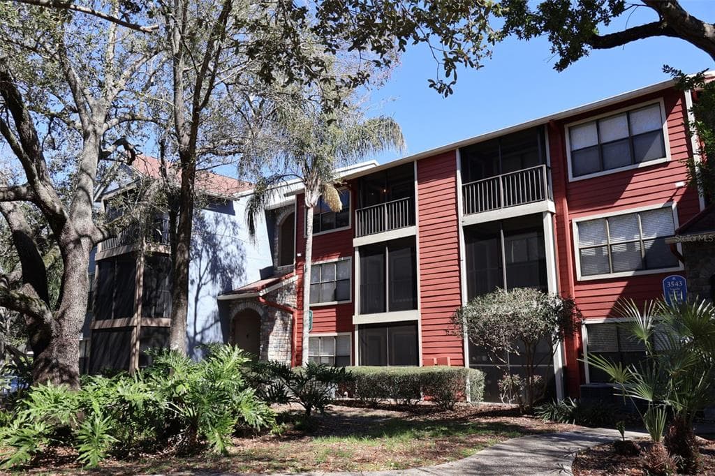 3543 ANGUILLA LOOP UNIT 101 TAMPA, FL 33614