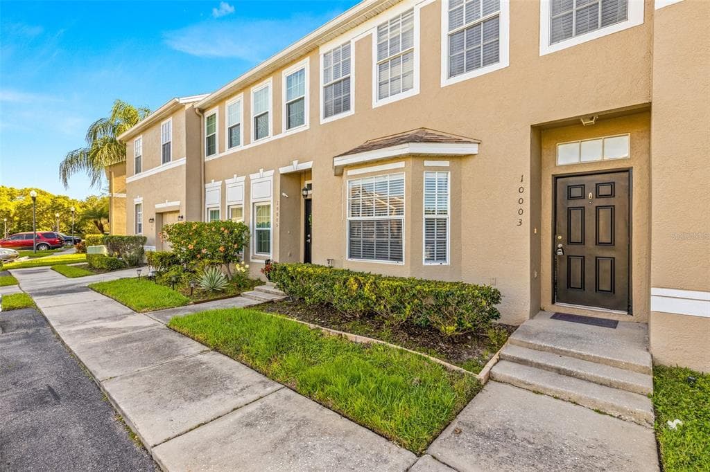 10003 EVANSTON PLACE TAMPA, FL 33624
