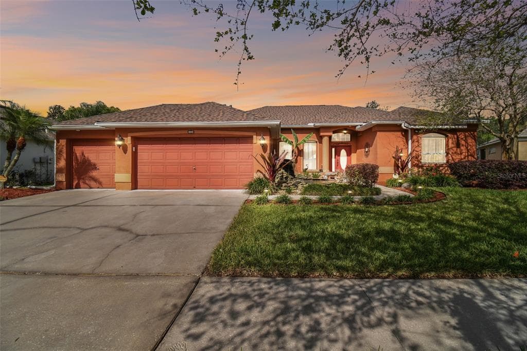 1024 SWEET BREEZE DRIVE VALRICO, FL 33594