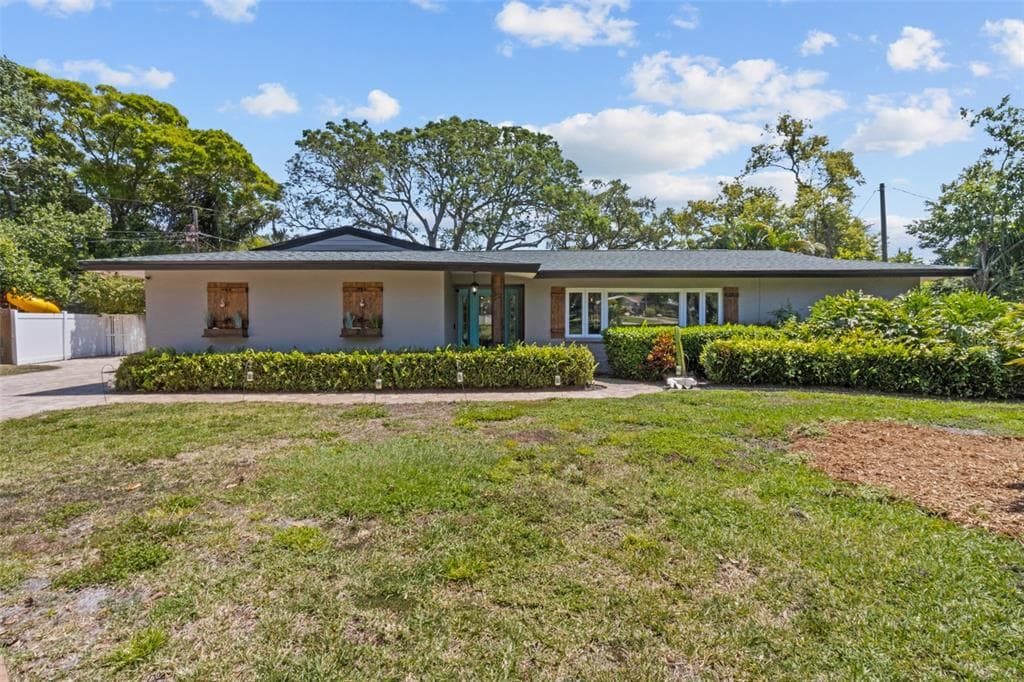 2277 GLENMOOR ROAD S CLEARWATER, FL 33764