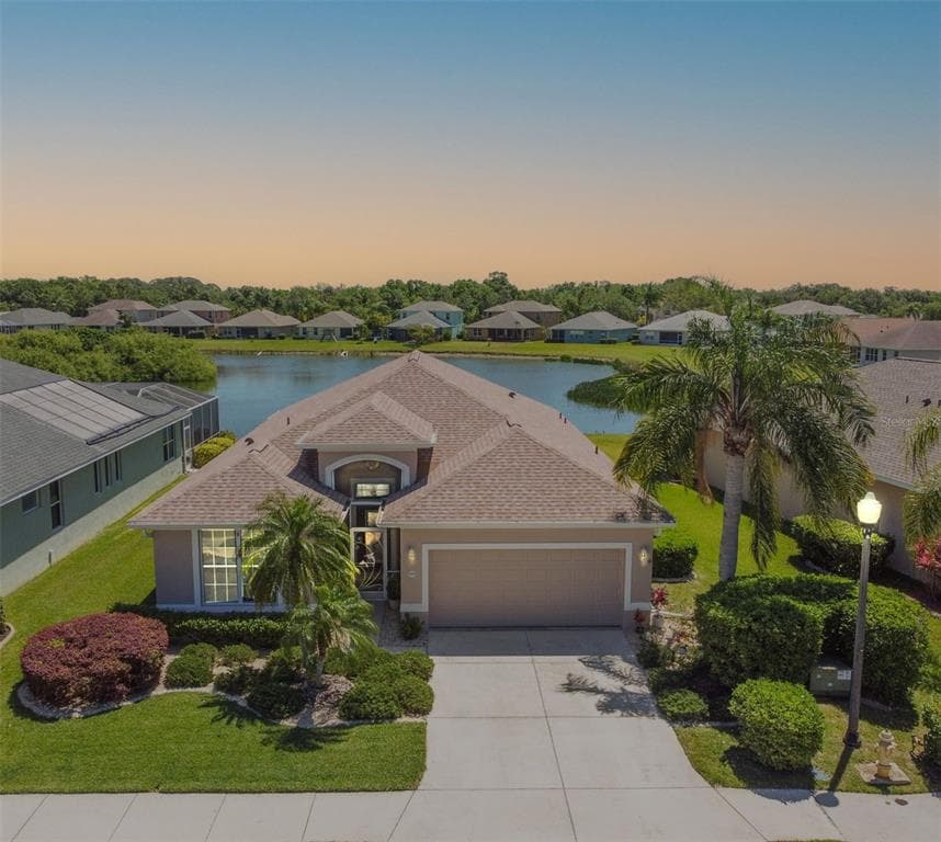 5098 LAKEHURST COURT PALMETTO, FL 34221