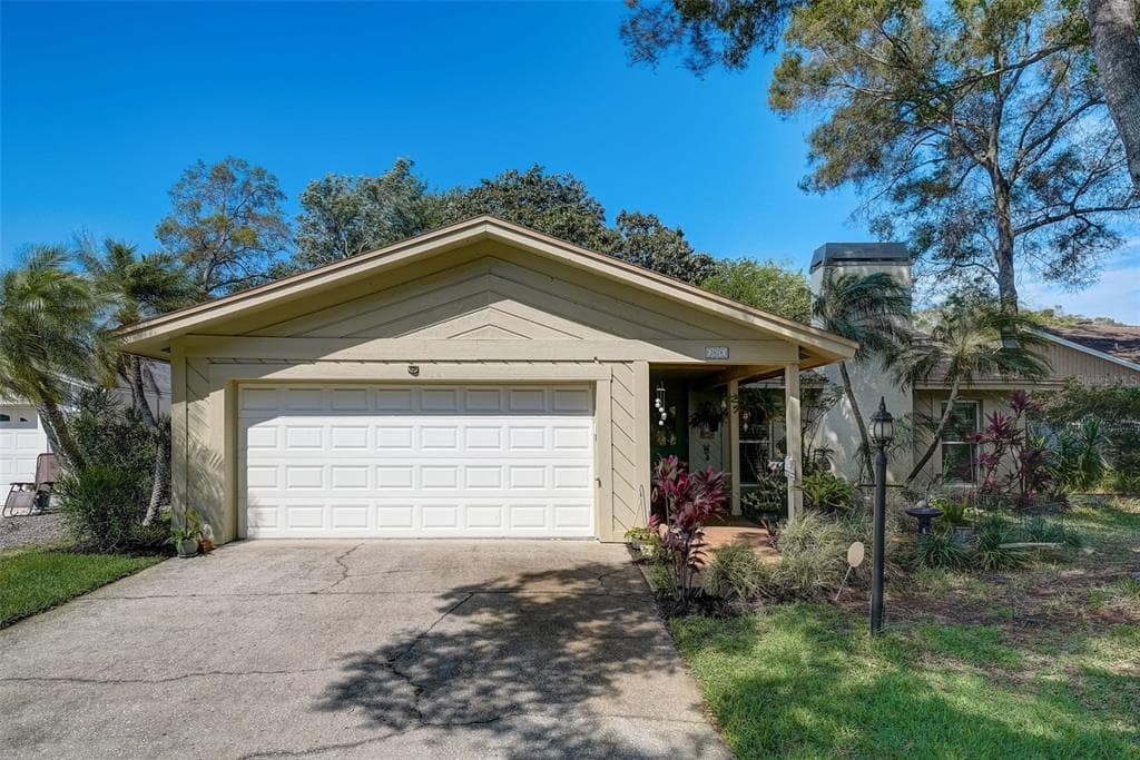 2678 CASCADE COURT CLEARWATER, FL 33761
