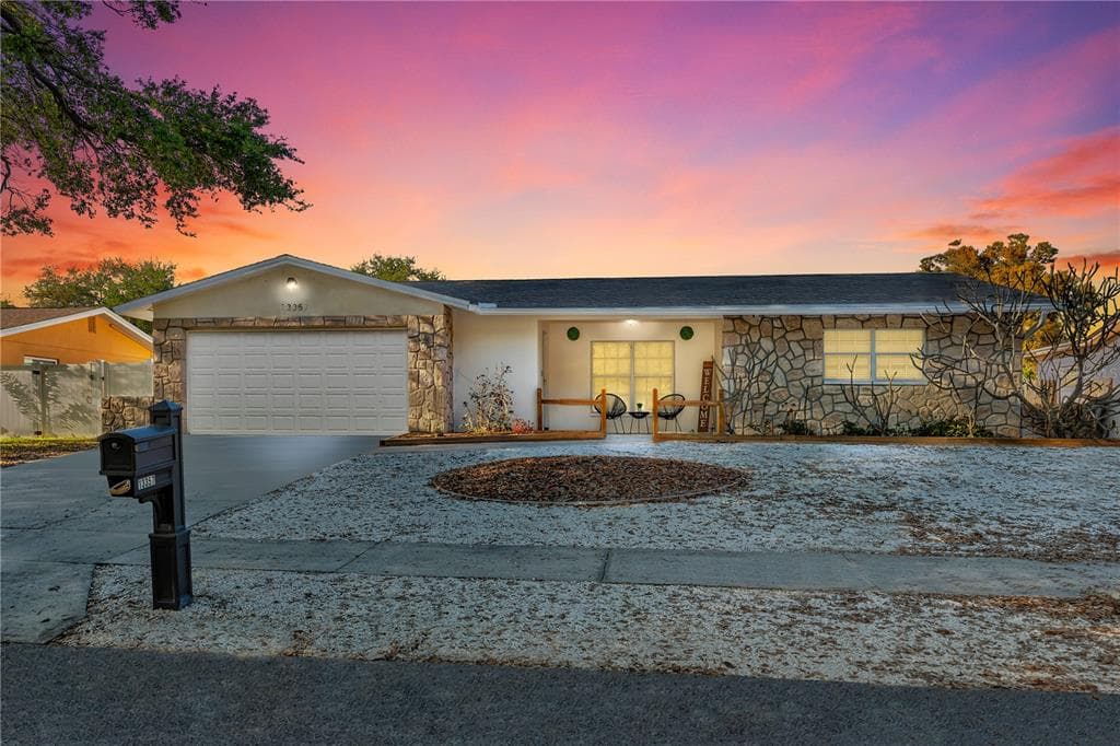 13357 88TH AVENUE SEMINOLE, FL 33776