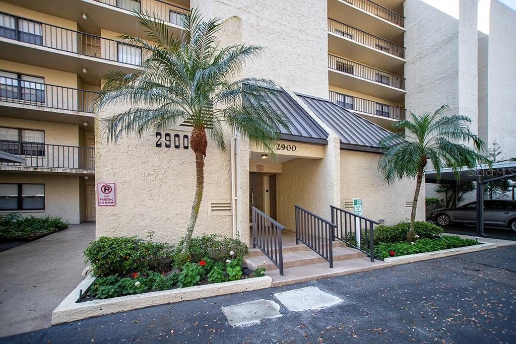 2900 COVE CAY DRIVE UNIT 4G CLEARWATER, FL 33760
