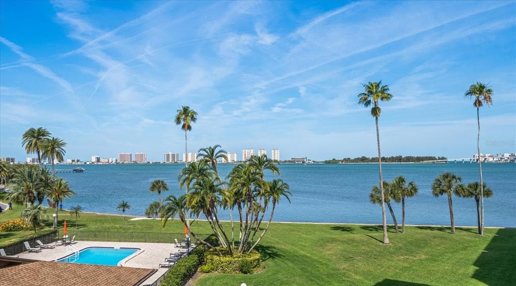 100 OAKMONT LANE UNIT 402 BELLEAIR, FL 33756