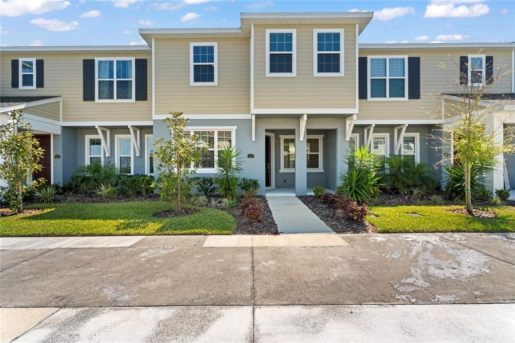 5022 AVALON PARK BOULEVARD WESLEY CHAPEL, FL 33545