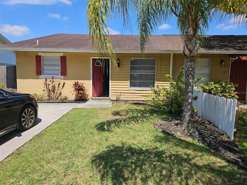 22777 PENNY LOOP LAND O LAKES, FL 34639