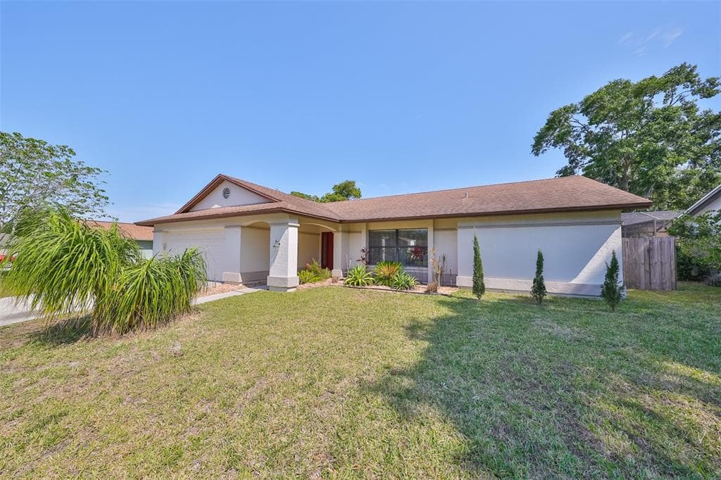 2608 BRIDLE DRIVE
