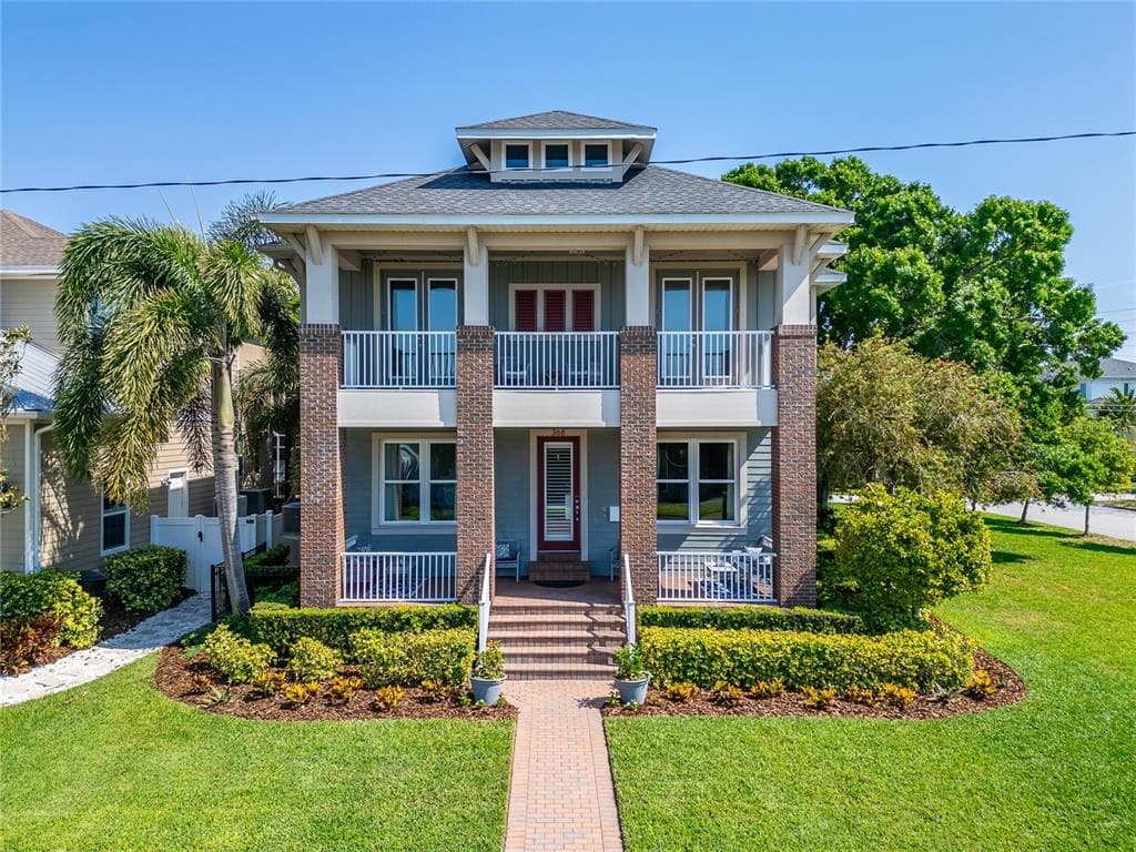 368 RAFAEL BOULEVARD NE ST PETERSBURG, FL 33704