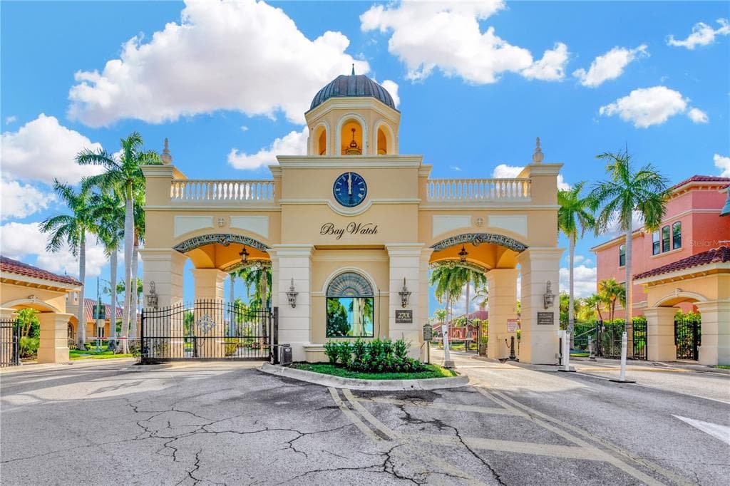 2705 VIA MURANO UNIT 114 CLEARWATER, FL 33764
