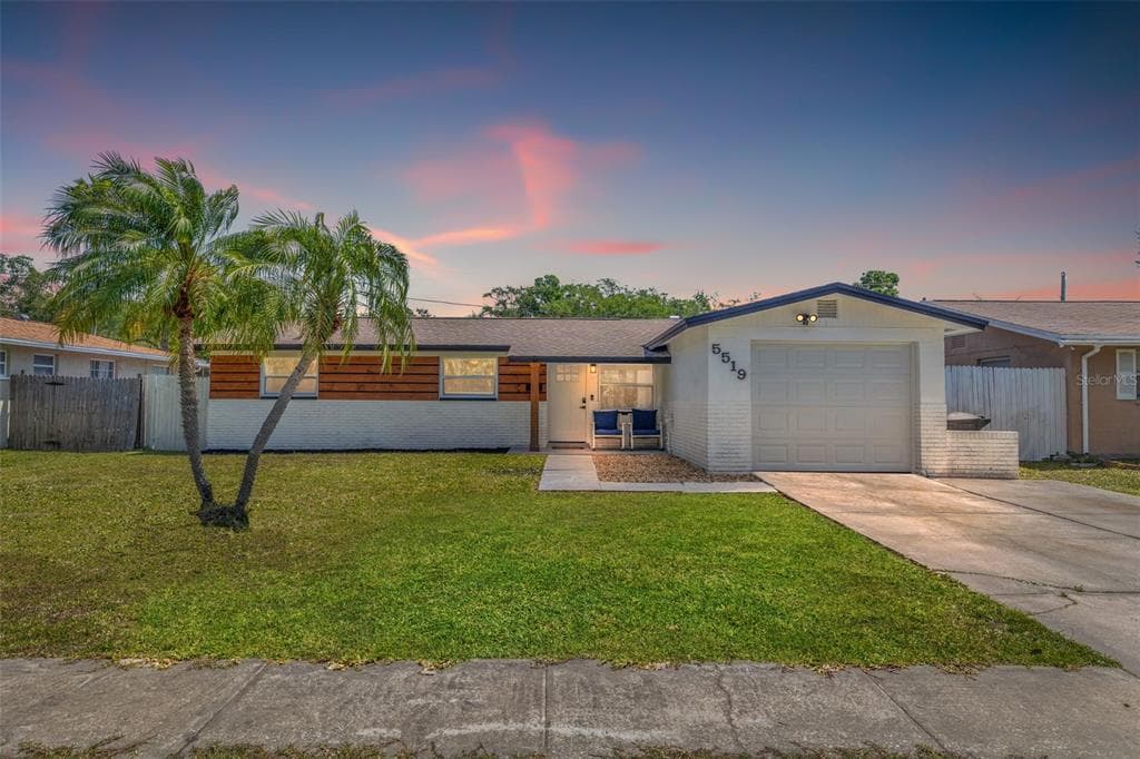 5519 DENVER STREET NE ST PETERSBURG, FL 33703