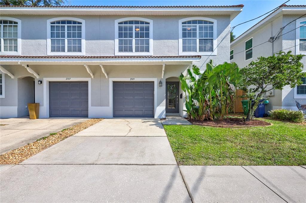 2105 W DE LEON STREET TAMPA, FL 33606