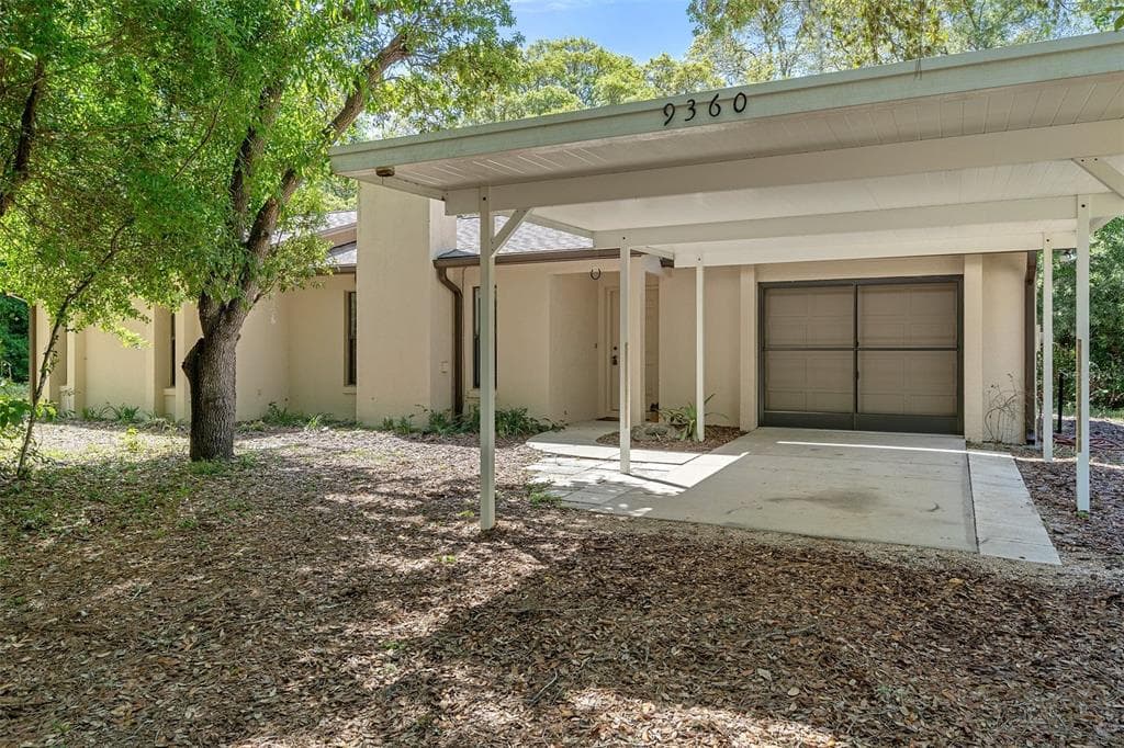 9360 W BLUE STONE COURT CRYSTAL RIVER, FL 34428