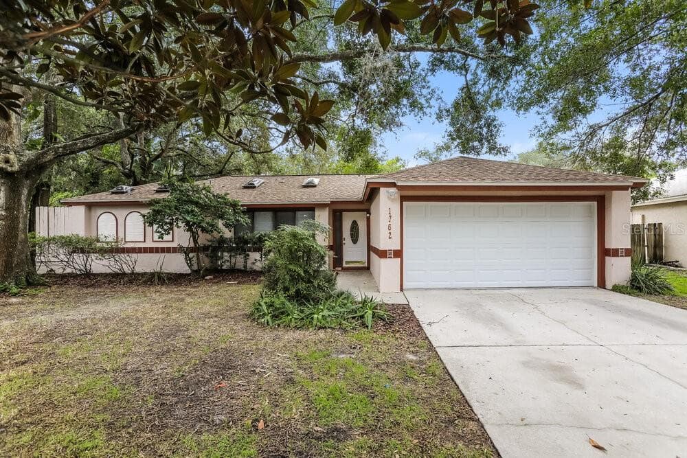 1762 SUN RIDGE DRIVE APOPKA, FL 32703