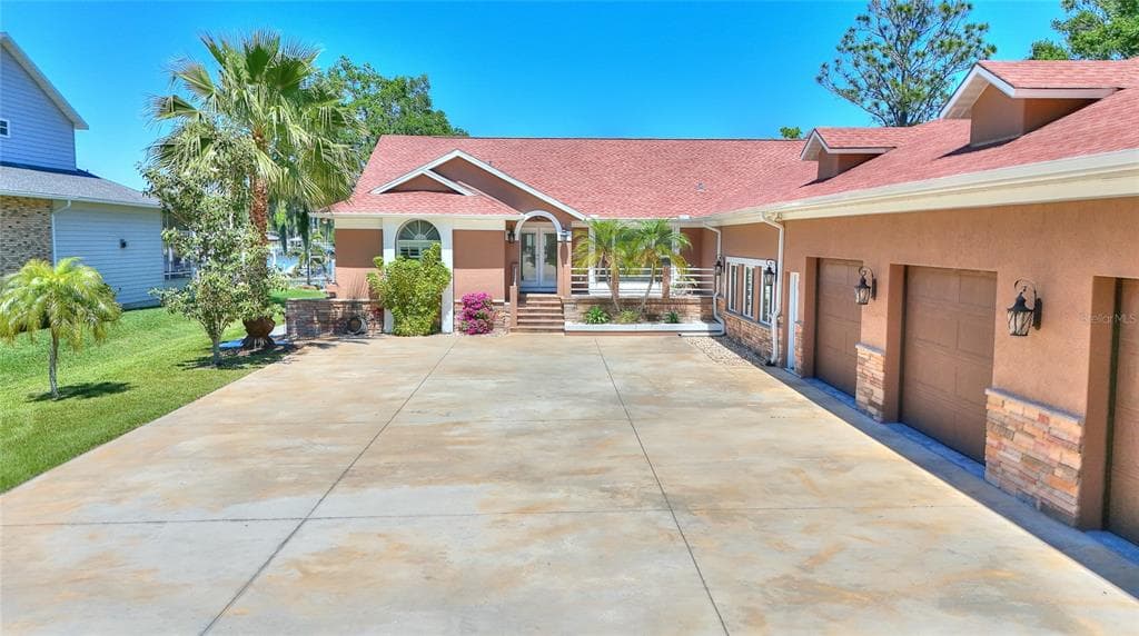 10220 ELBOW BEND ROAD RIVERVIEW, FL 33578