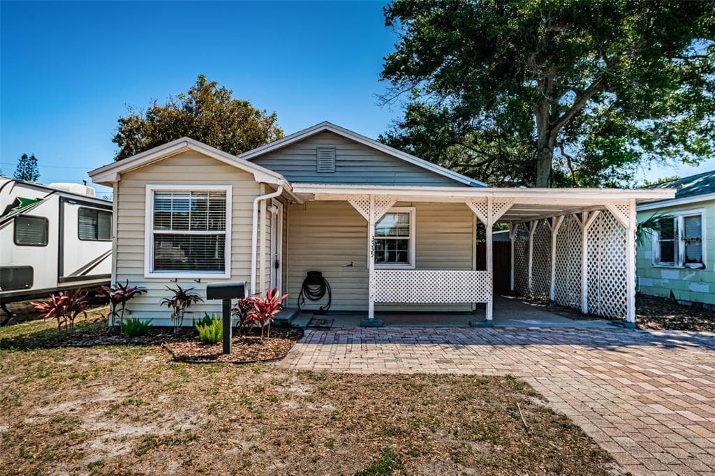 3335 TARLTON STREET N ST PETERSBURG, FL 33713