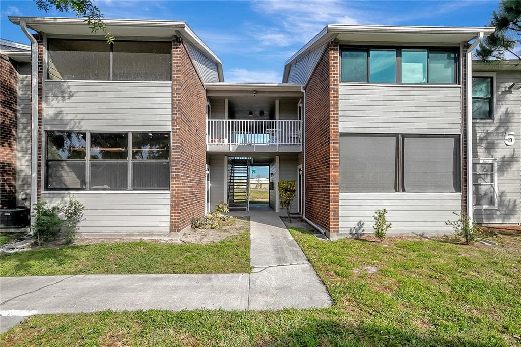 1400 GANDY BOULEVARD N UNIT 512 ST PETERSBURG, FL 33702