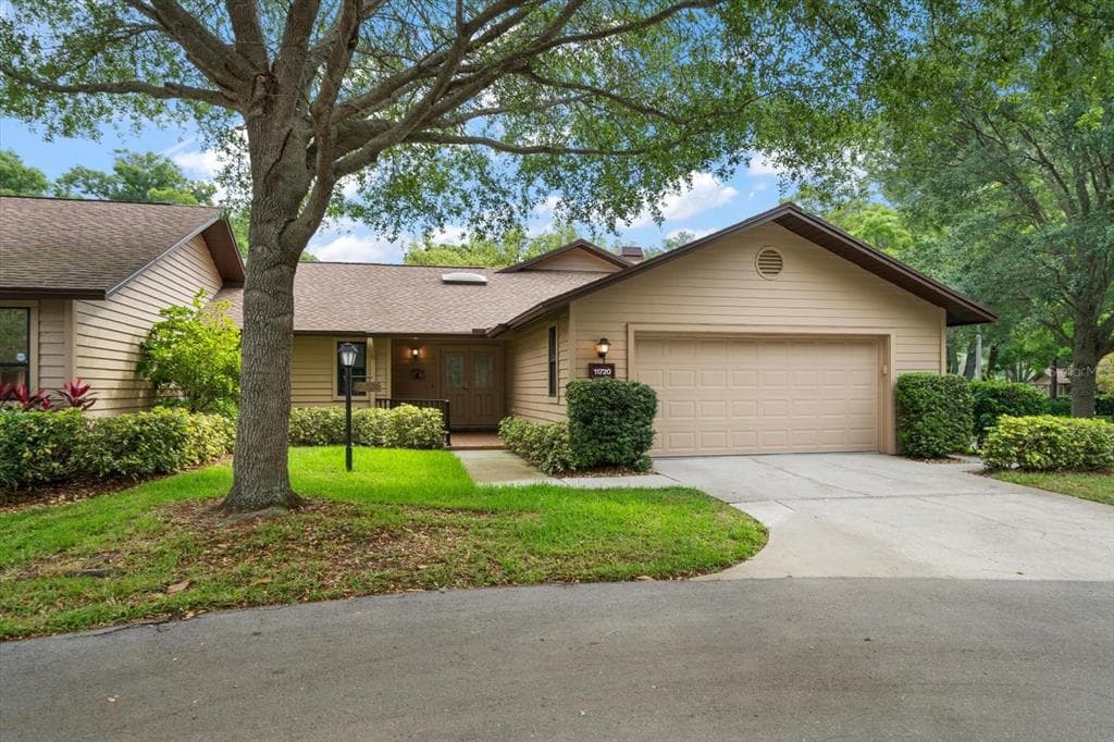 11720 PARKVIEW LANE SEMINOLE, FL 33772