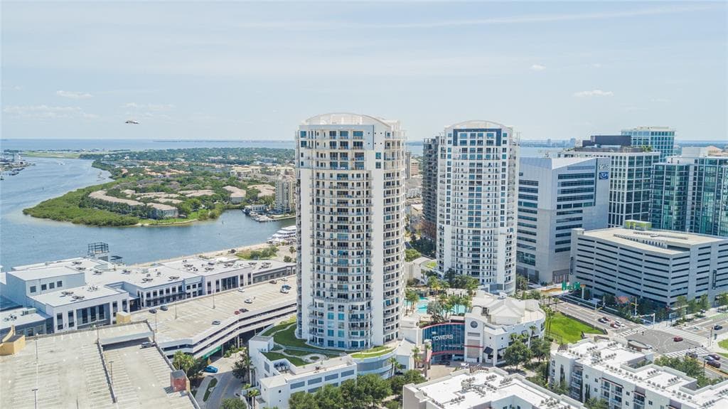 1209 E CUMBERLAND AVENUE UNIT 2703 TAMPA, FL 33602