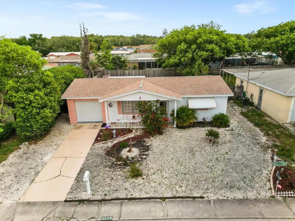 8549 NEWTON DRIVE PORT RICHEY, FL 34668