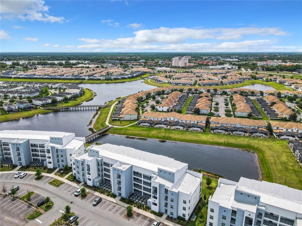 3121 PARADOX CIR UNIT 201 KISSIMMEE, FL 34746
